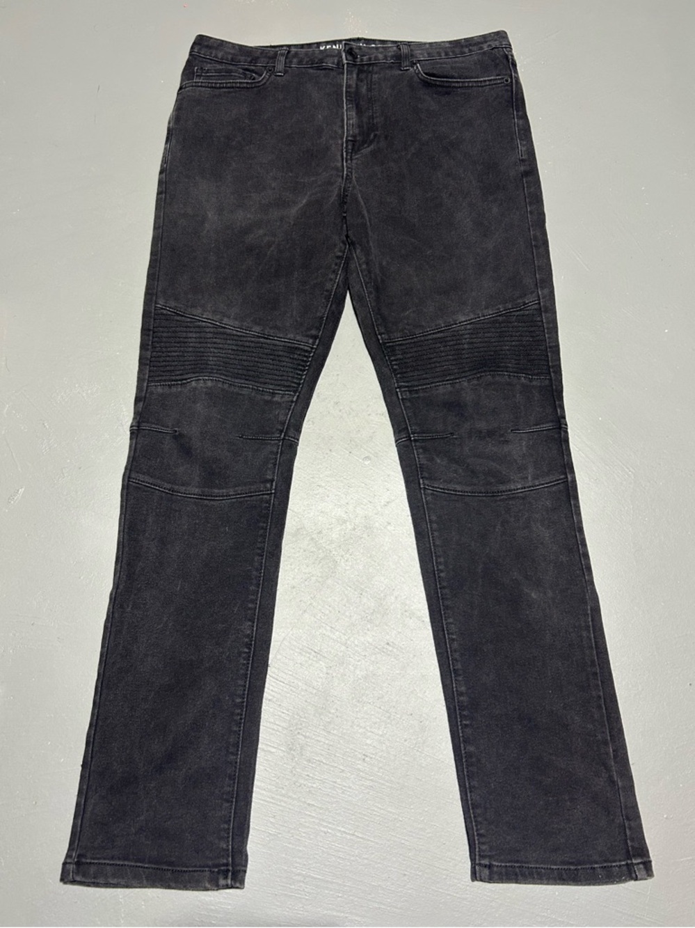 Kenneth Cole Black Washed Ribbed Biker Style Soft Stretch Jeans (Men 32 x 32)